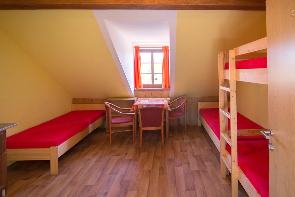 Ubytovna Pod Hrazi Vyšší Brod Zimmer foto