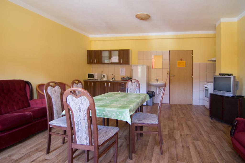 Ubytovna Pod Hrazi Vyšší Brod Exterior foto